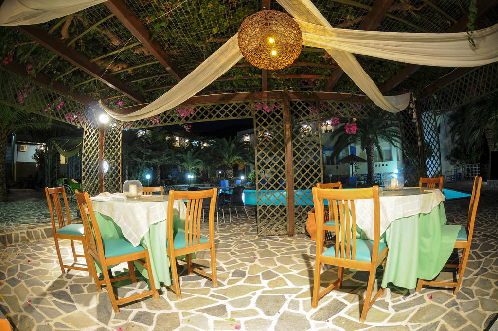 Xirokambos  Efstathia Hotel מראה חיצוני תמונה