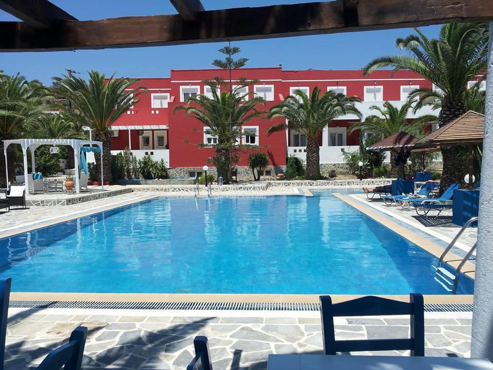 Xirokambos  Efstathia Hotel מראה חיצוני תמונה