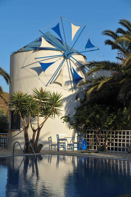 Xirokambos  Efstathia Hotel מראה חיצוני תמונה