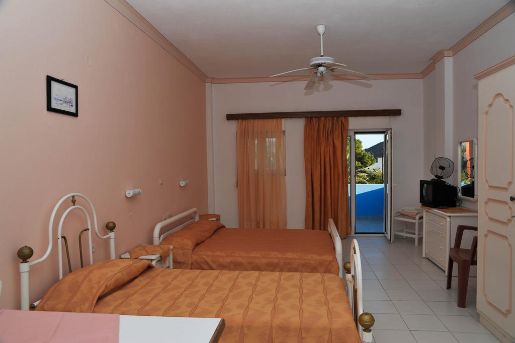 Xirokambos  Efstathia Hotel חדר תמונה