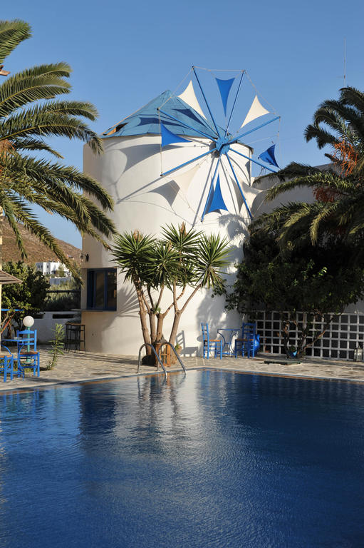 Xirokambos  Efstathia Hotel מראה חיצוני תמונה