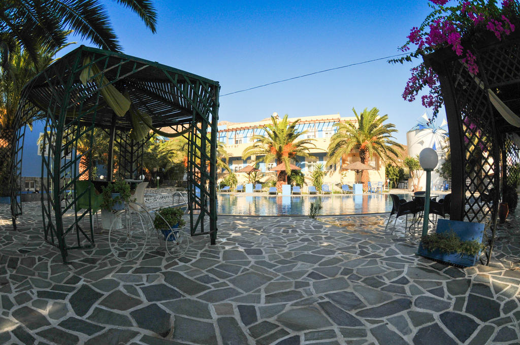 Xirokambos  Efstathia Hotel מראה חיצוני תמונה