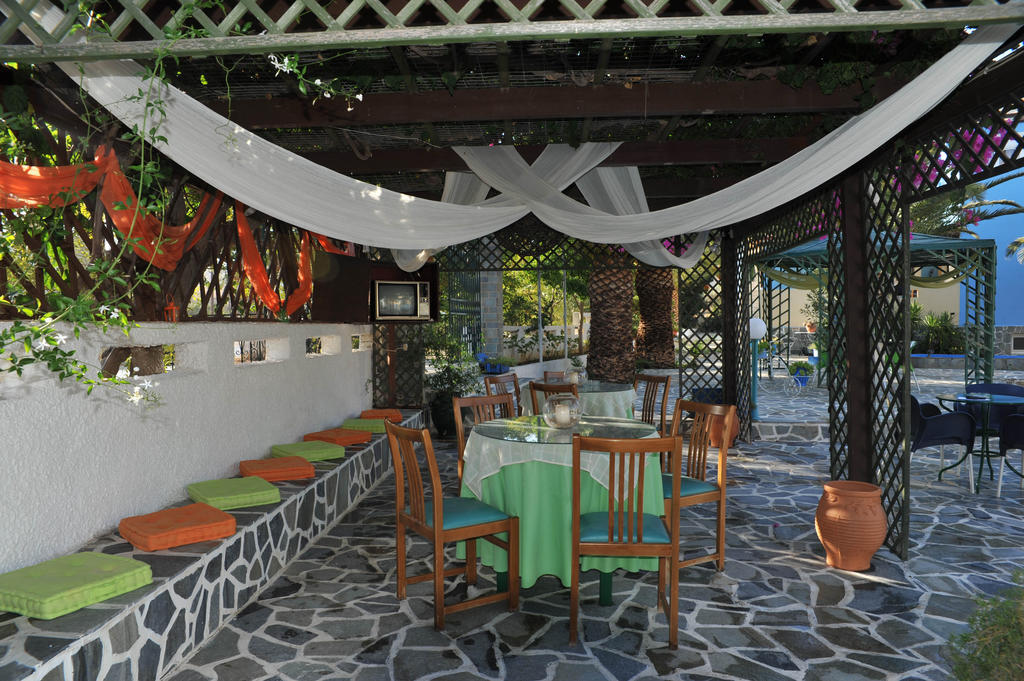Xirokambos  Efstathia Hotel מראה חיצוני תמונה